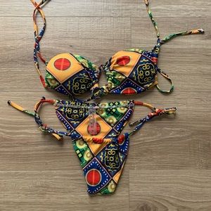 Viral Kendall Jenner bikini look alike size small NWT